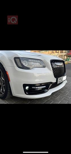 كرايسلر 300